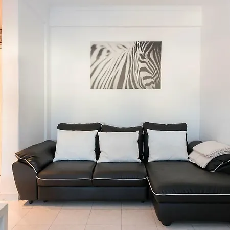 In Bed With Lisbon 7d Amadora
